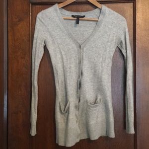 BCBG MAXAZARIA CASHMERE SWEATER